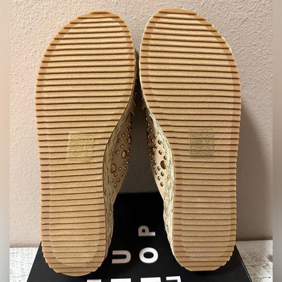 Shu Shop Kaia Platform Sandal - NIB - Picture 6 of 8